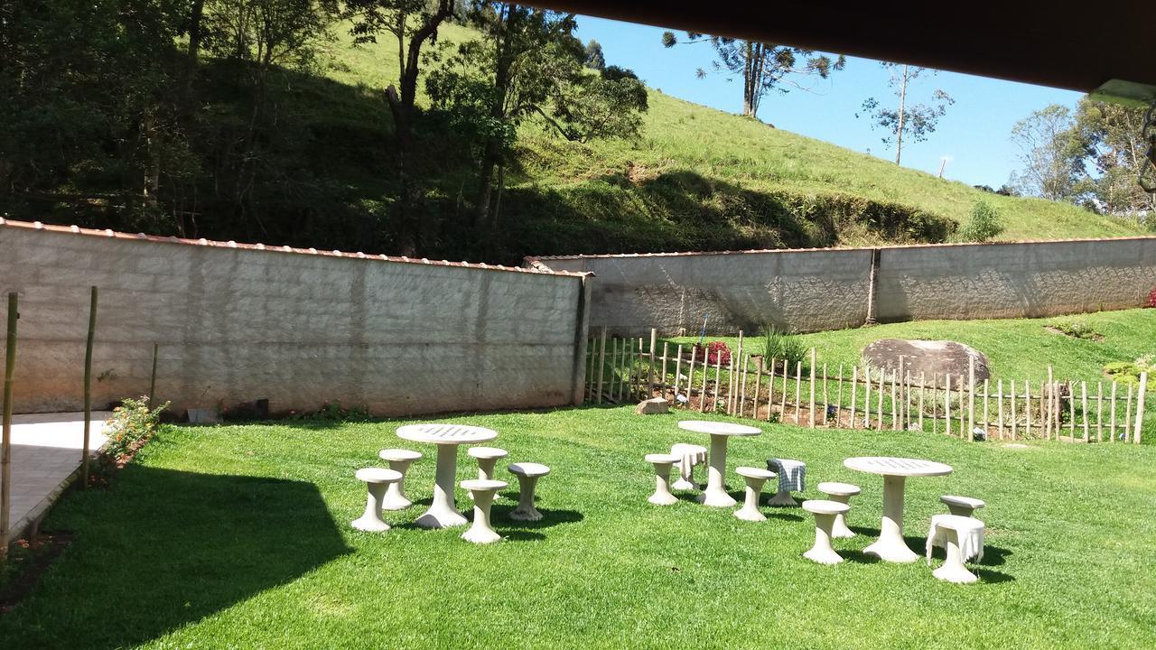Pousada Tia Lilia Goncalves Bagian luar foto