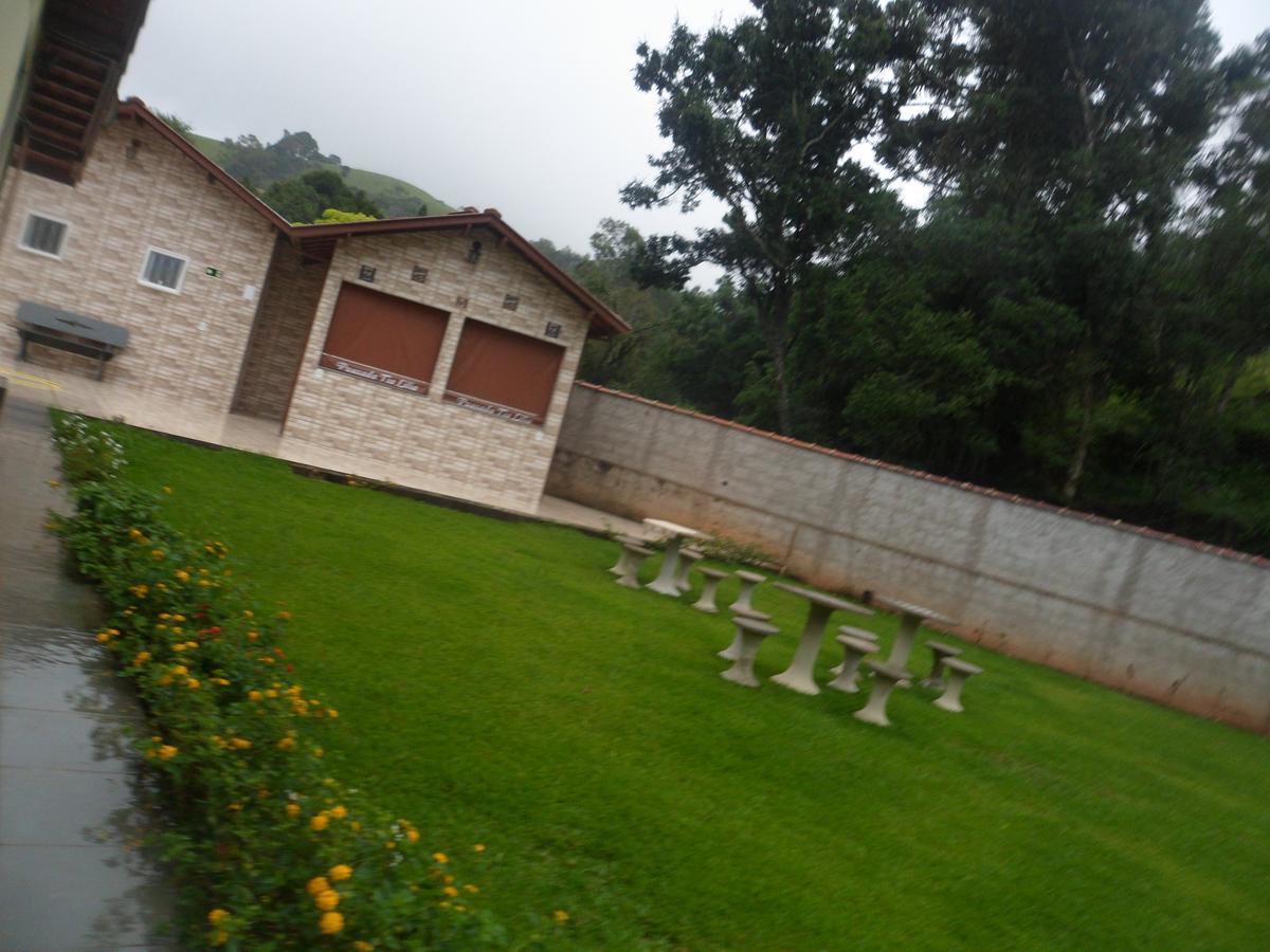Pousada Tia Lilia Goncalves Bagian luar foto