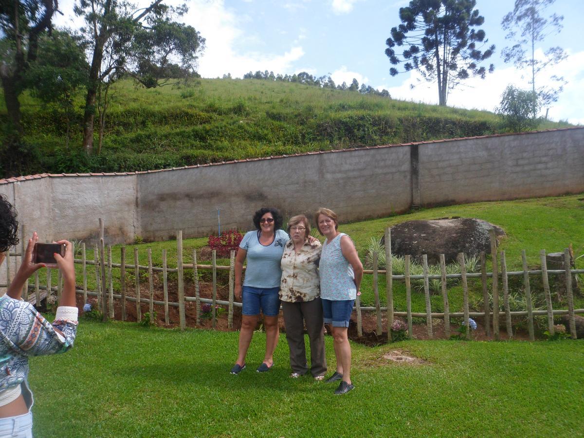 Pousada Tia Lilia Goncalves Bagian luar foto